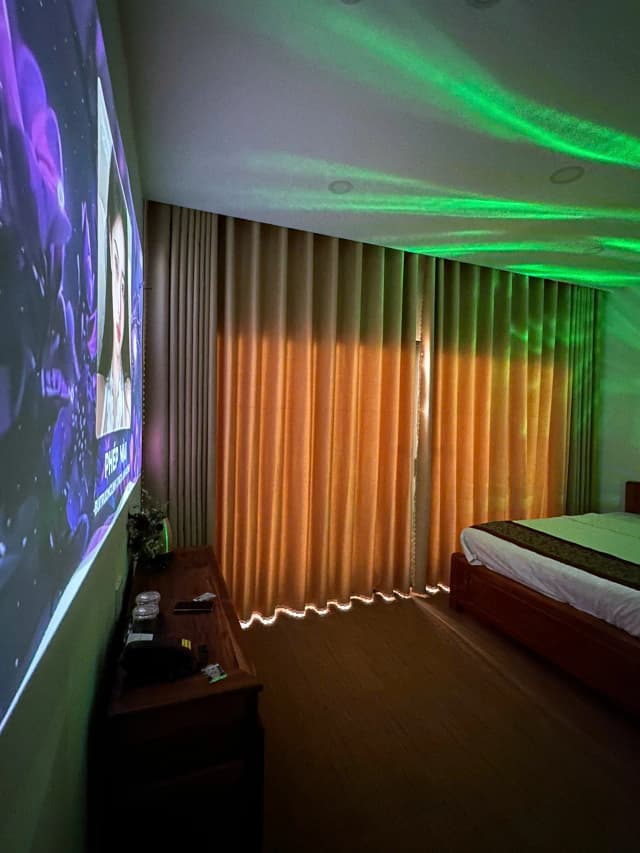 Room Image 6