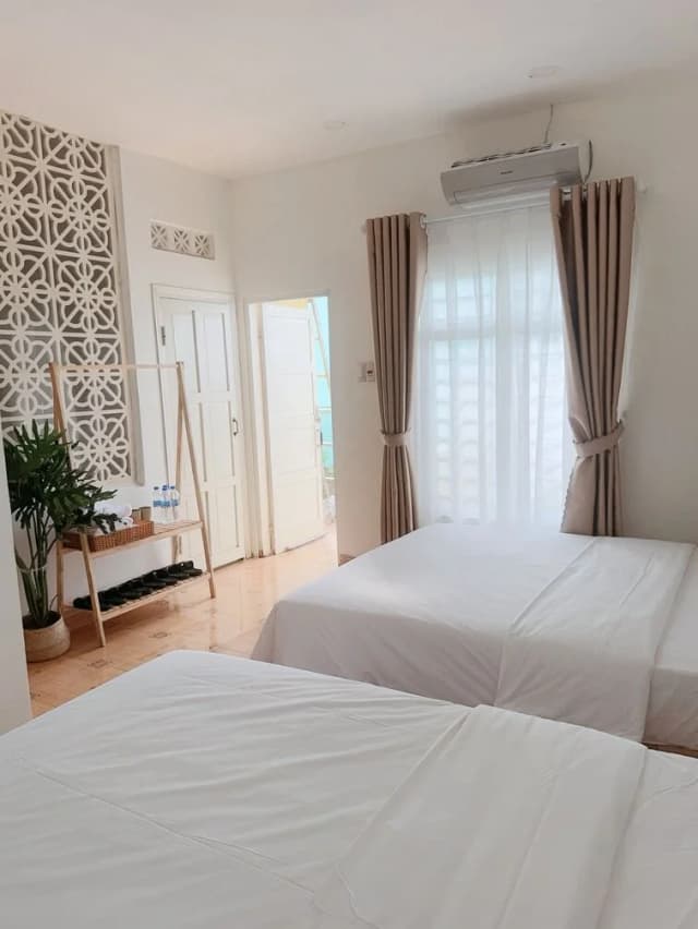 Room Image 4