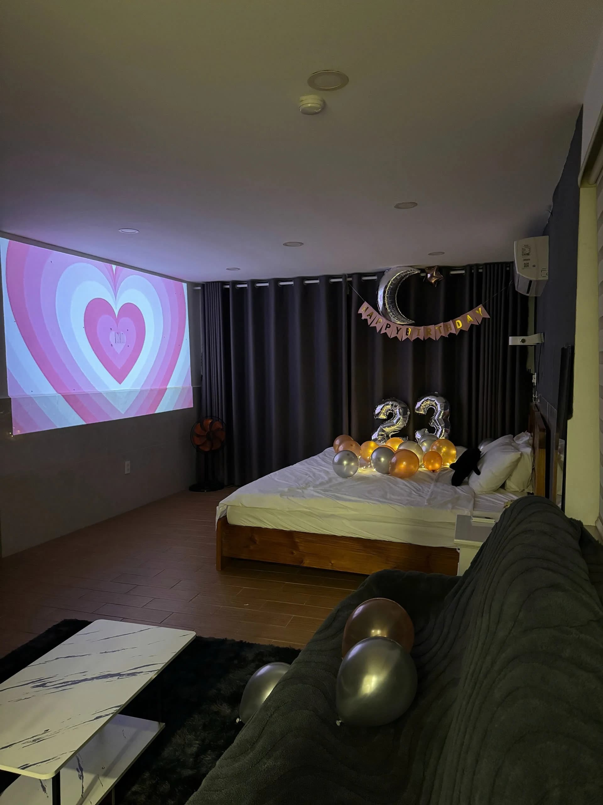 Hình ảnh phòng Black Cat 5